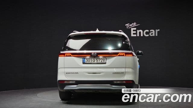 Kia Carnival 4세대 Signature, 2021 4