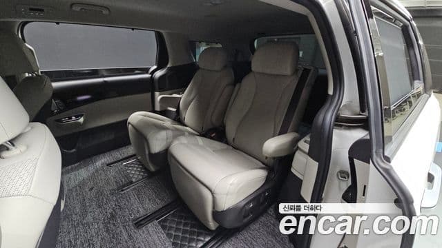 Kia Carnival 4세대 Signature, 2021 12