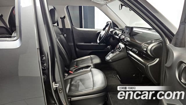 Hyundai Casper турбо D Essential Light, 2024 11