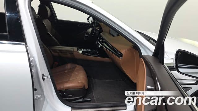 Genesis G80 (RG3) бензин 2.5 турбо AWD, 2022 11