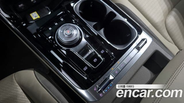 Kia Carnival 4세대 бензин 9인승 High Limousine(компания по спецнадстройкам), 2023 9