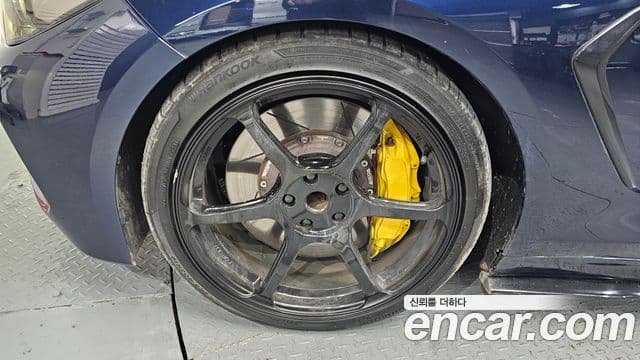 Genesis G70 Prestige, 2019 все фото