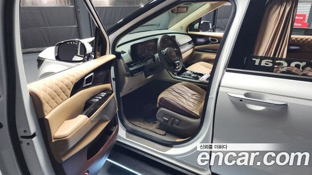 Kia Carnival 4세대 9인승 High Limousine(компания по спецнадстройкам), 2022 10