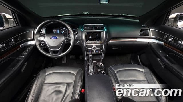 Ford Explorer 5세대, 2017 7