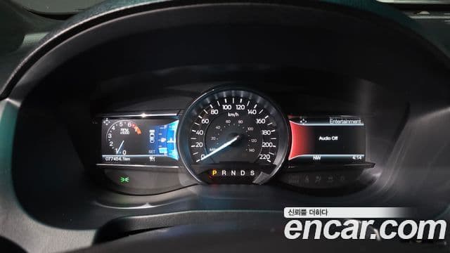 Ford Explorer 5세대, 2017 8