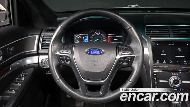 Ford Explorer 5세대, 2017 13