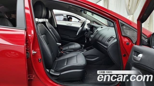 Kia K3 Deluxe, 2015 11