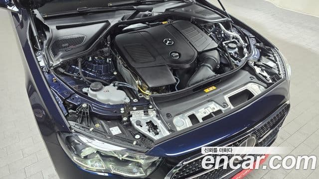 Mercedes-Benz E-класс W214 AMG Line, 2025 6