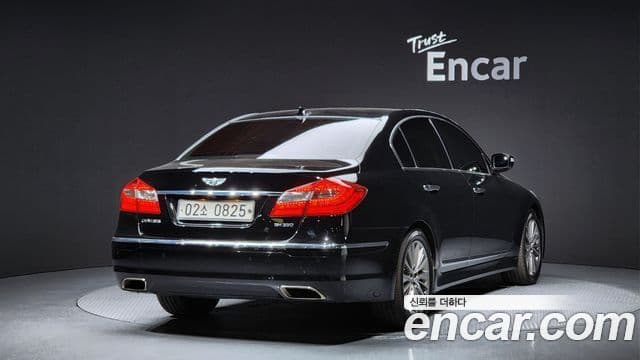 Hyundai Genesis Special, 2013 2