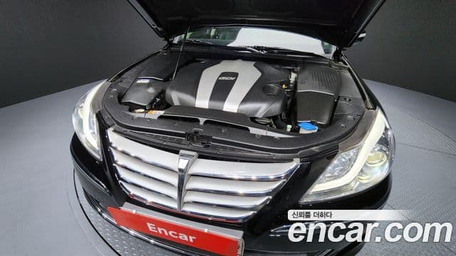 Hyundai Genesis Special, 2013 6