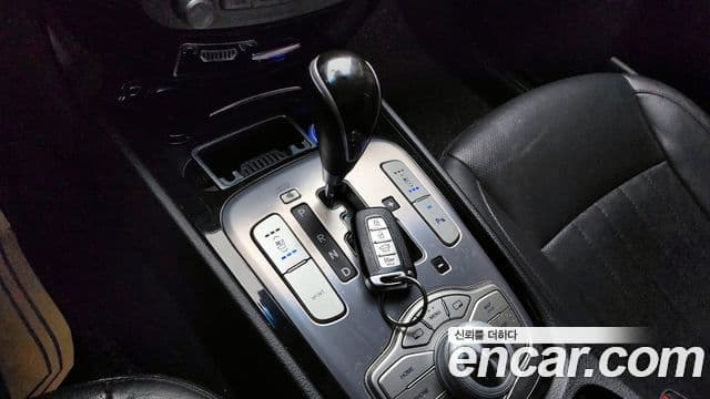 Hyundai Genesis Special, 2013 9