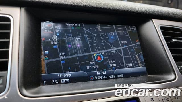 Hyundai Genesis Special, 2013 15