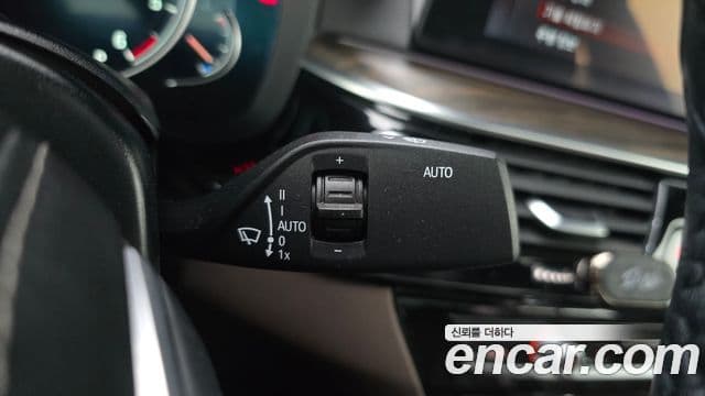 BMW 5시리즈 (G30) 520d xDrive M Sport Plus, 2018 16