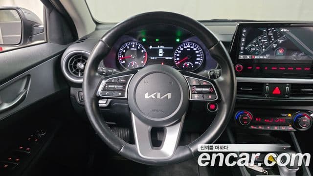 Kia The / новый New K3 2세대 Prestige, 2022 13
