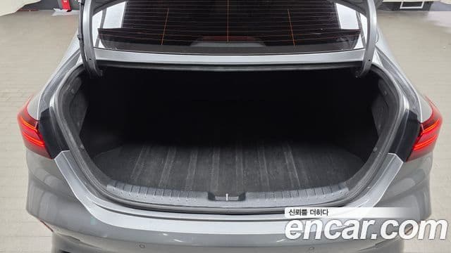 Kia The / новый New K3 2세대 Prestige, 2022 20