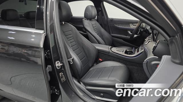 Mercedes-Benz E-класс W213 AMG Line, 2021 10