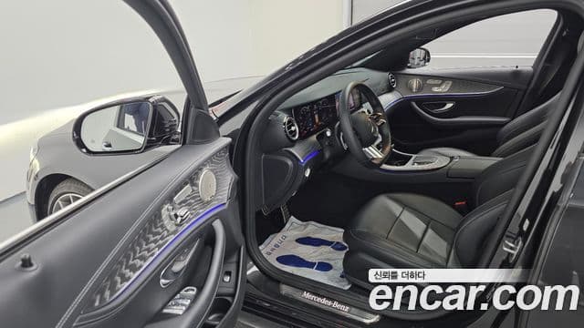 Mercedes-Benz E-класс W213 AMG Line, 2021 11