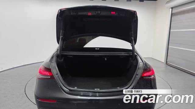 Mercedes-Benz E-класс W213 AMG Line, 2021 20