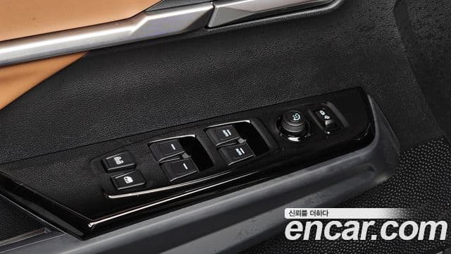 KG모빌리티(SsangYong) Torres T7, 2024 13