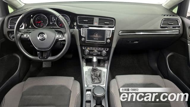 Volkswagen Гольф 7세대, 2016 7