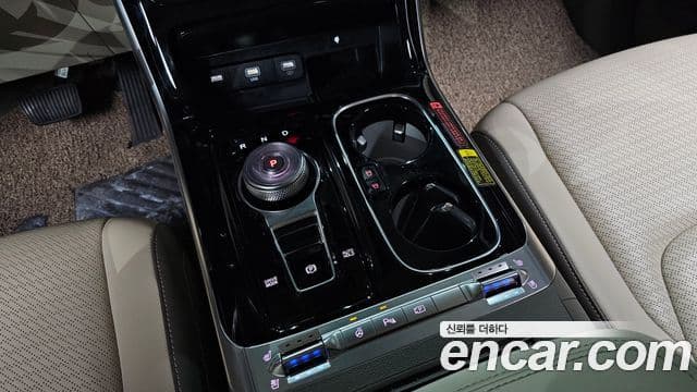 Kia Carnival 4세대 Signature, 2023 9