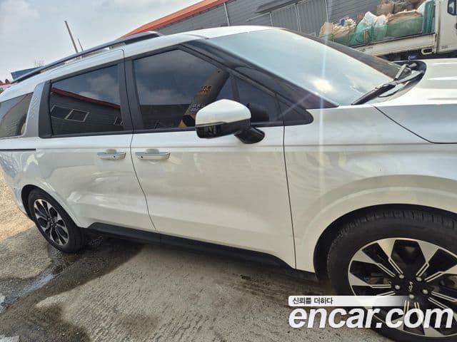 Kia Carnival 4세대 Prestige, 2023 1