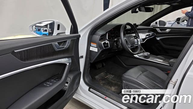 Audi A6 (C8) Premium, 2023 10