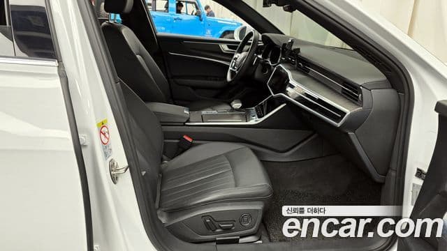 Audi A6 (C8) Premium, 2023 11