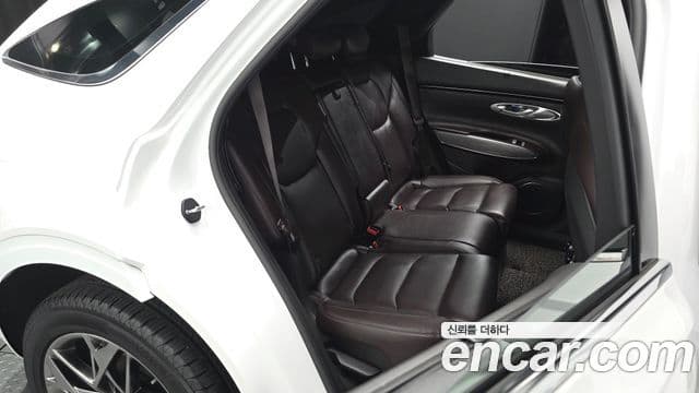 Genesis GV70, 2021 11