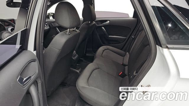 Audi A1 30 TDI Sport, 2013 12