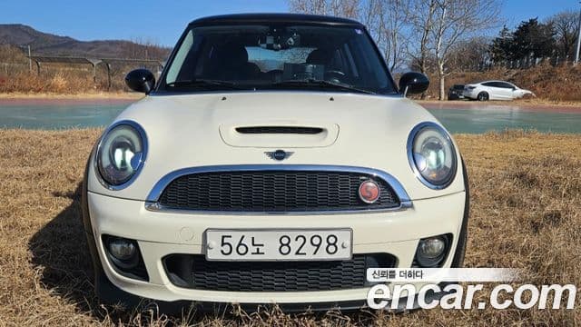 Mini Cooper S 2세대, 2009 3