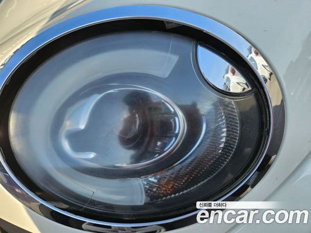 Mini Cooper S 2세대, 2009 18