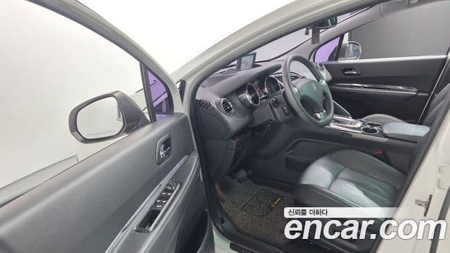 Peugeot 3008 1세대, 2014 13