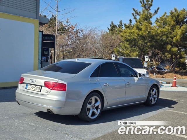 Audi New A8 D4, 2011 2