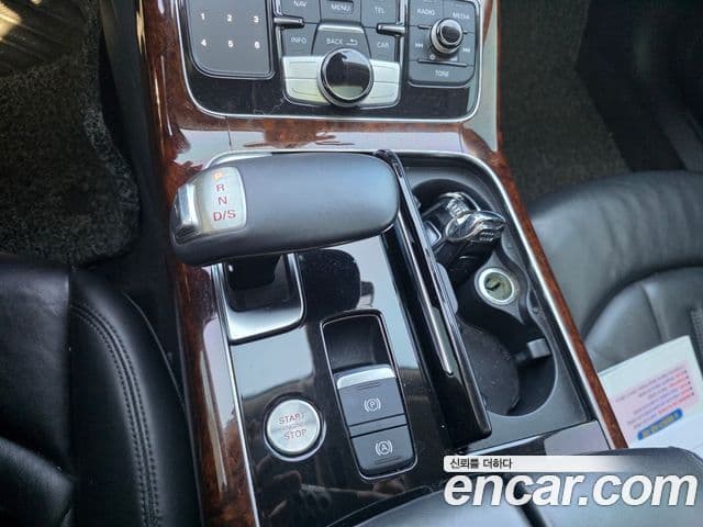 Audi New A8 D4, 2011 7