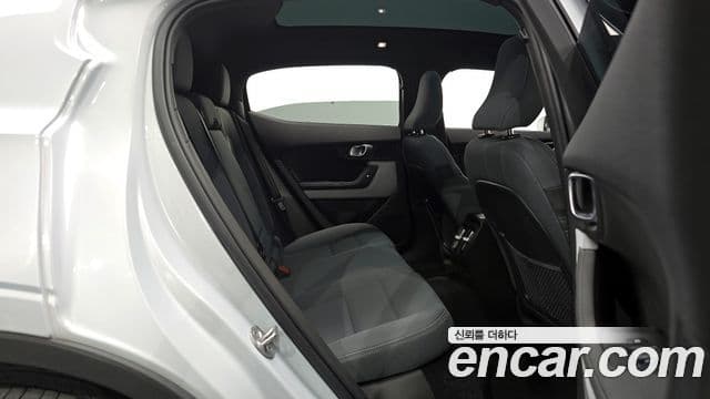 Polestar Polestar 2 Long Range один мотор, 2023 12