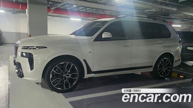 BMW X7 (G07) xDrive 40i M Sport 6인승, 2024 2