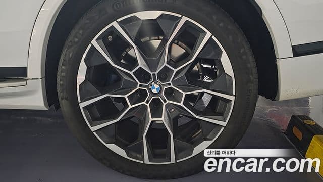 BMW X7 (G07) xDrive 40i M Sport 6인승, 2024 20