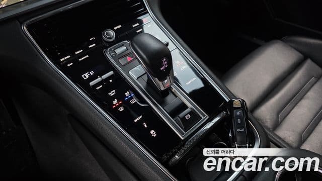 Porsche Panamera (971) 2.9 4S, 2018 9