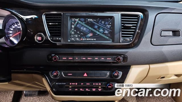 Kia The / новый New Carnival Special, 2019 14