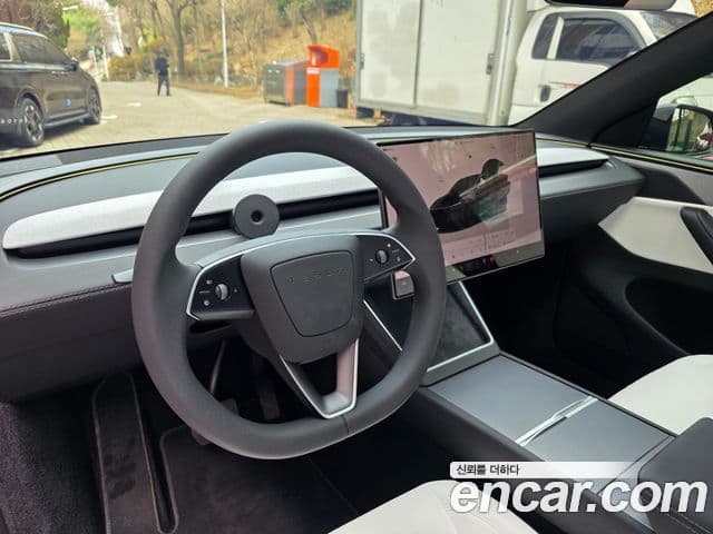 Tesla модель Y Long Range AWD, 2026 2