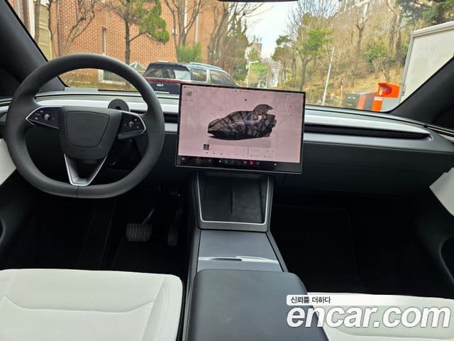 Tesla модель Y Long Range AWD, 2026 4