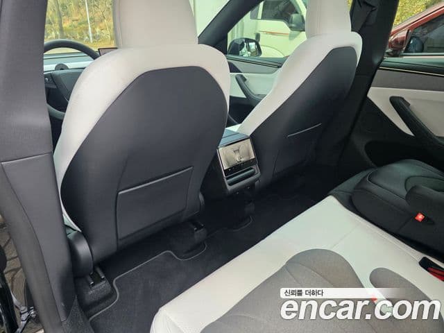 Tesla модель Y Long Range AWD, 2026 все фото