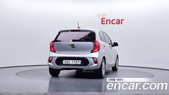 Kia All New Morning (JA) Luxury, 2017 4