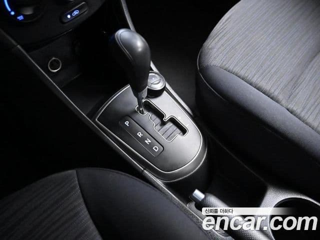 Hyundai Accent(новый кузов / новое поколение) дизель 1.6 VGT Style Plus, 2016 9