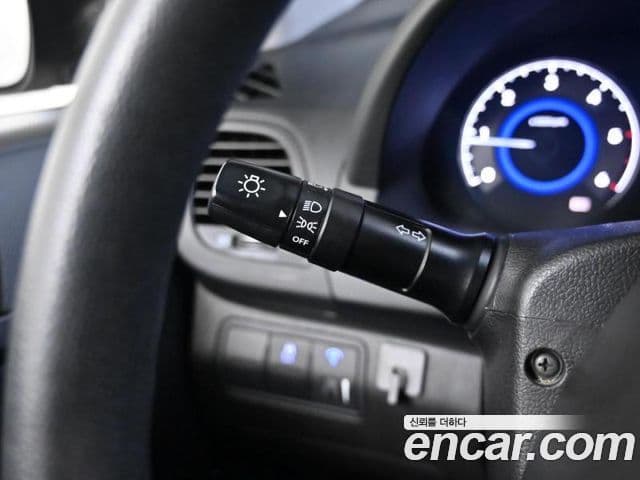 Hyundai Accent(новый кузов / новое поколение) дизель 1.6 VGT Style Plus, 2016 16