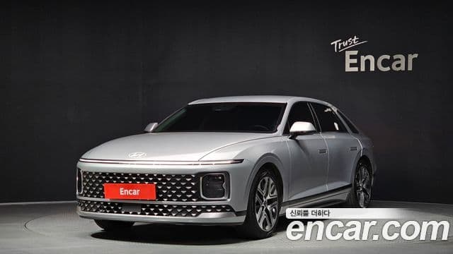 Hyundai Grandeur (GN7) Premium, 2023 1