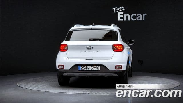 Hyundai Venue Modern, 2020 4