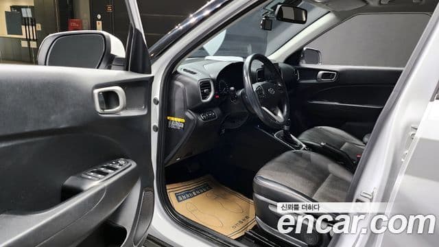 Hyundai Venue Modern, 2020 11