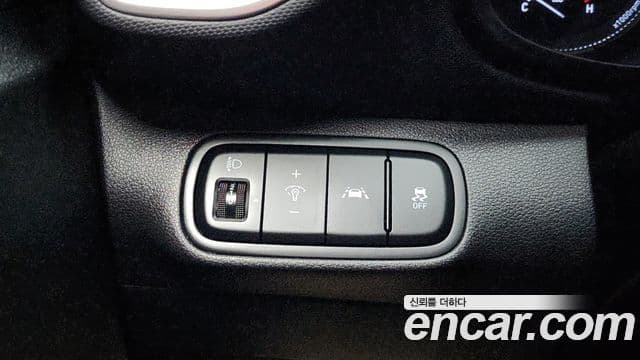 Hyundai Venue Modern, 2020 19